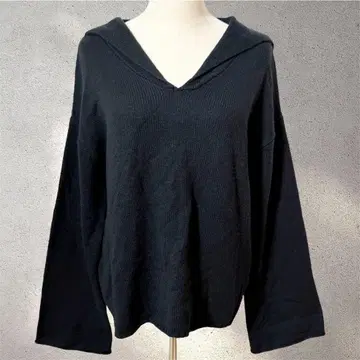 [니코앤드] 4/니트/블랙/세일러 카라/V넥/플레어 슬리브/긴팔