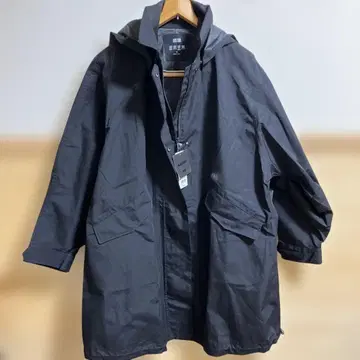 UNIQLO BLOCKTECH 릴랙스 하프 코트