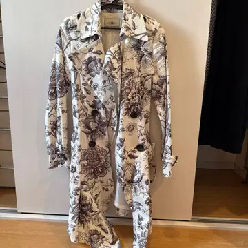 GRACE CONTINENTAL 꽃무늬 트렌치코트