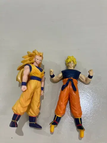 드래곤볼 초사이어인 피규어 2체 세트