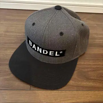 반델 스냅백 캡 그레이/블랙