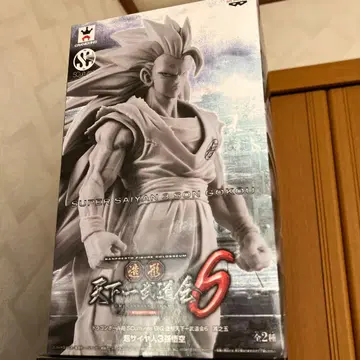 드래곤볼 Super Saiyan 3 Son Goku 피규어