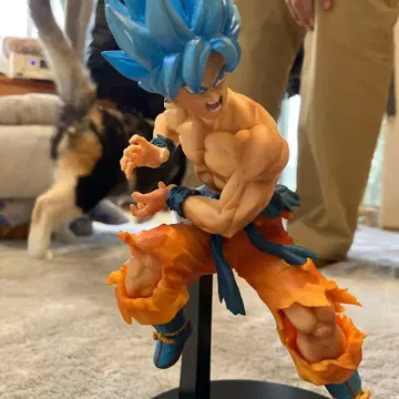 초사이어인 갓 초사이어인 손오공 피규어 상자 없음