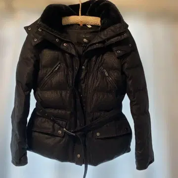 ZARA WOMAN 블랙 다운 자켓