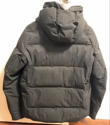 DESCENTE 미즈사와 다운 올테라인 마운티니어 블랙 M 사이즈