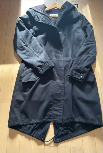 ROPE 블랙 모즈 코트 36 used