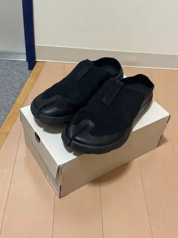 Tabi Mules Men Black