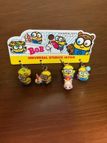 유니버셜 미니언 참 세트 4개