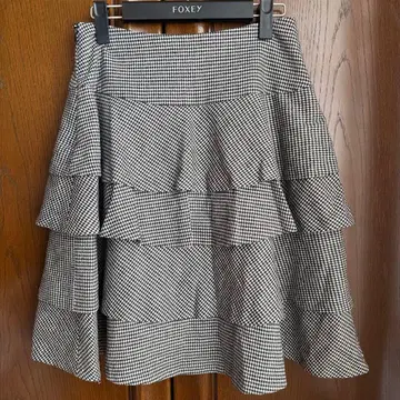 투 비 시크 캉캉 스커트 40 사이즈