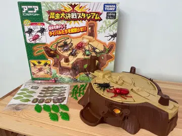 아니아 곤충 대결전 스타디움 타카라토미 피규어 포함