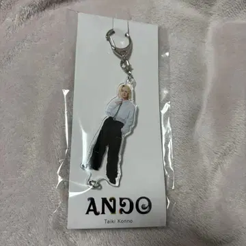 [ 미사용 새상품 ] B&ZAI 아크릴 키링 ANDO