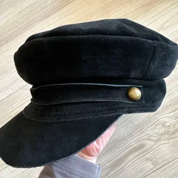 Lack of Color 블랙 헌팅 캡