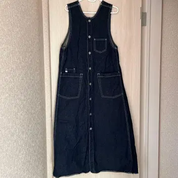 새상품급 프릭스스토어 x 썸씽 오버롤 스커트