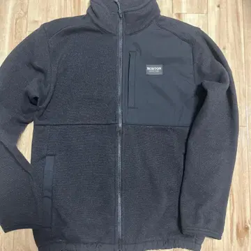 BURTON 블랙 니트 자켓