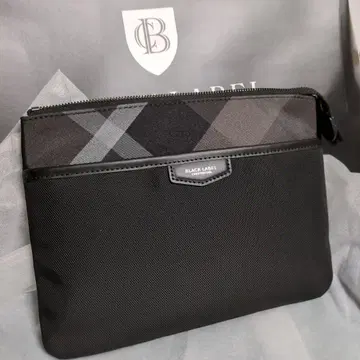 새상품 BLACK LABEL 클러치백 블랙