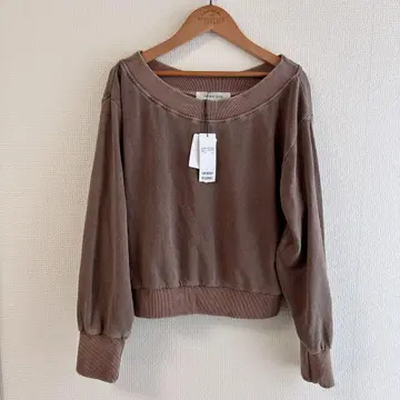 새상품 SPIRALGIRL 스파이럴걸 맨투맨 브라운