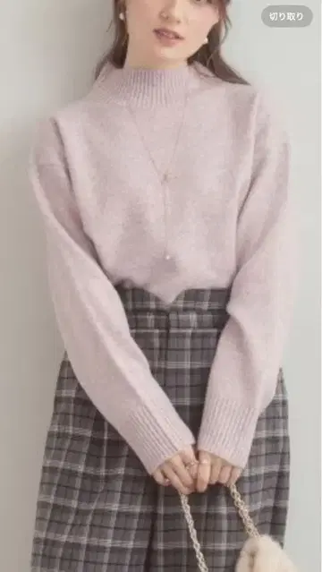 쿠튀르 브로치 야크라이크 니트 니트 새상품 택 포함