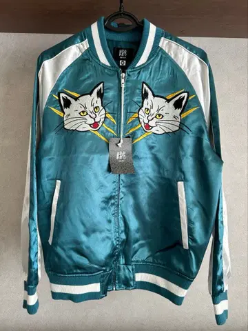 [ 미사용 새상품 ] 오보로 고양이 펀치 스카잔