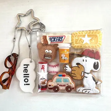 가챠 파우치 PEANUTS 쿠키 마그 코트