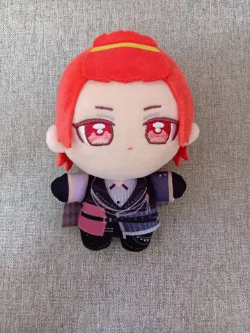 리우라 4주년 봉제 인형