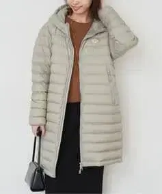 24aw 새상품급 단톤 후드 부착 롱다운 라이트 그레이 슬로브 이에나