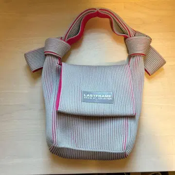 LASTFRAME 스트라이프 토트백