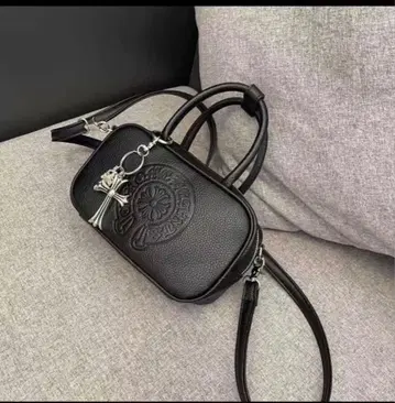 블랙 가죽풍 숄더백