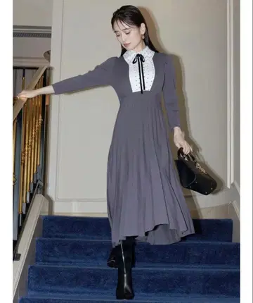 SNIDEL 블라우스 칼라 도킹 니트 원피스 차콜 그레이