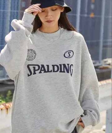 SPALDING 오버 사이즈 맨투맨 그레이