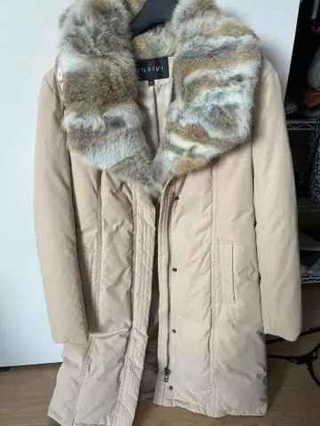 INDIVI 베이지 다운 자켓 36 몇 회 착용