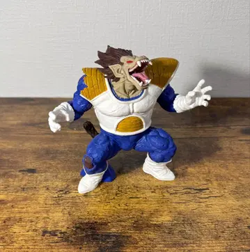 [상자 없음] 드래곤볼 Z 거대 원숭이 베지터 피규어