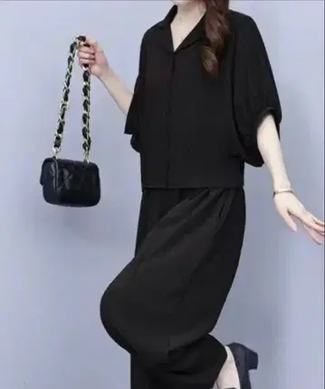 샐리 룬 반팔 셋업 팬츠 반팔 셔츠 블라우스 블랙