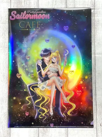 세일러문 카페 오로라 클리어 파일 키 비주얼