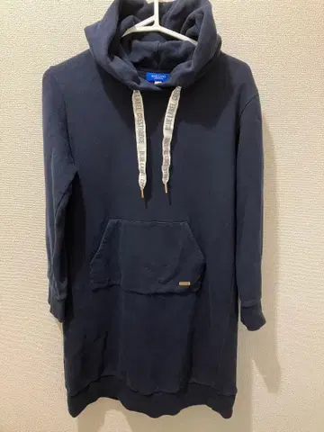 네이비 후드 부착 맨투맨 원피스