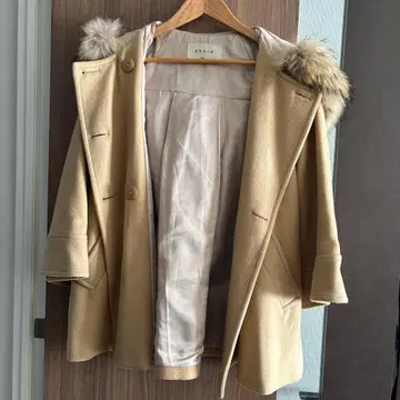 스트라 코트 카멜 36