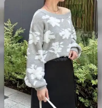 Thevon 자카드 샤기 니트 그레이 택 포함 미사용 새상품