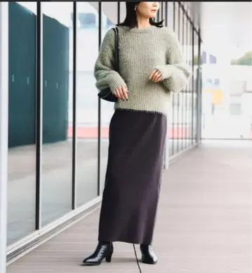 정가 6490엔 Beams heart 라임 컬러 스웨터