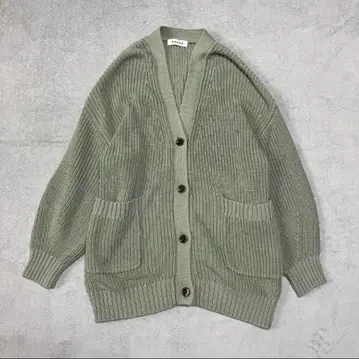 SACRA 사쿠라 새상품급 하찌 코튼 니트 가디건 그린