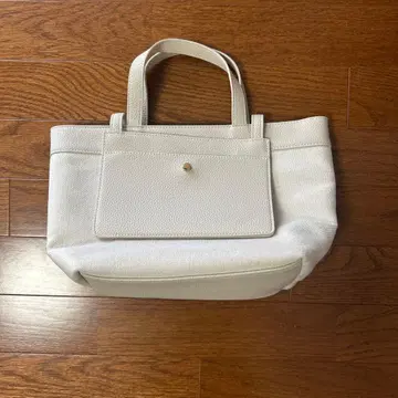 새상품급 UNTITLED 캔버스 토트백 프론트 포켓 부착