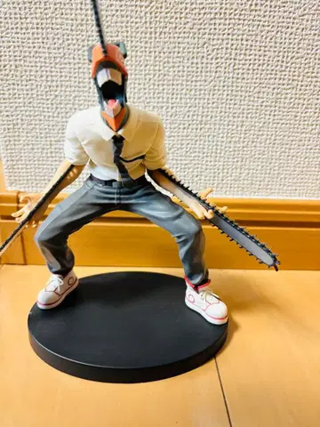 덴지 액션 피규어 전기톱 포함