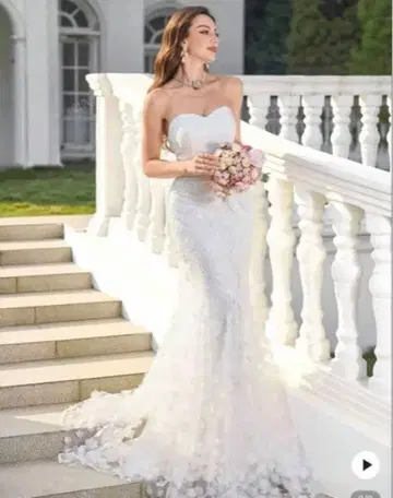 화이트 머메이드 웨딩 드레스