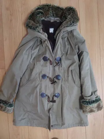 카키 베이지 모즈 더플 코트 퍼 탈부착 가능 flow&lynx