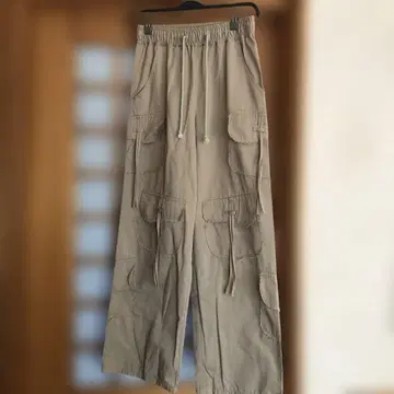 LAGUAGEM 베이지 카고 팬츠 조정 가능 허리
