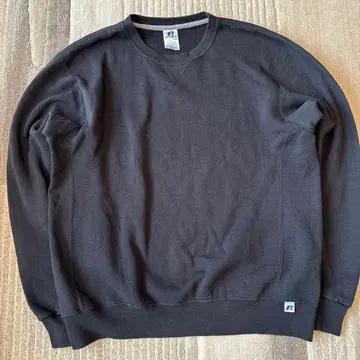 러셀 애슬레틱 블랙 L 사이즈 맨투맨 00s 앞v