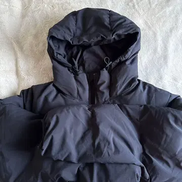 블랙 다운 자켓