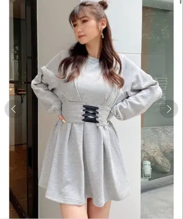 2WAY 코르셋 플레어 맨투맨 원피스 GYDA