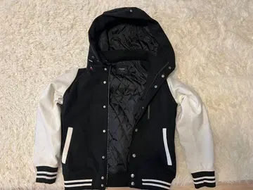 BEAMS HEART 빔즈 하트 후드 부착 바시티 자켓