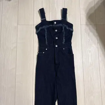 다크 데님 프린지 스트랩 올인원