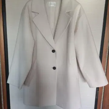 허니즈 워셔블 체스터 코트 자켓 화이트 계열