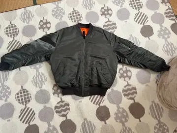 알파 MA-1 플라이트 자켓 다크 그린